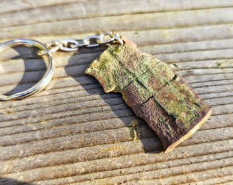 WW2 bomb shrapnel keyring made by hand by Mudlover Si-finds Thames Mudlark