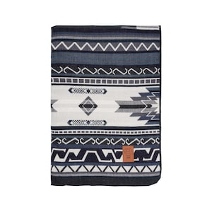 Double-Sided Blanket from Otavalo Ecuador | Throw Blanket | Boho Bedding | Geometrical Pattern Aztec / Southwest Artisan Style l Alpaca