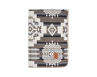 Handmade Otavalo Blankets | Double-Sided Geometric Aztec Pattern with Southwest Design | Made with Premium Quality Material