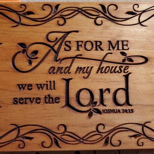 Quanto a mim e minha casa, serviremos ao Senhor. Placa de madeira para decoração cristã CNC pronta. O arquivo vcarve pro inclui arquivos vetoriais dxf, eps, svg e ai.