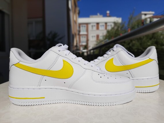 Nike Air Force 1 Michael Jordan Bugs Bunny Space Jam Hand | Etsy Australia