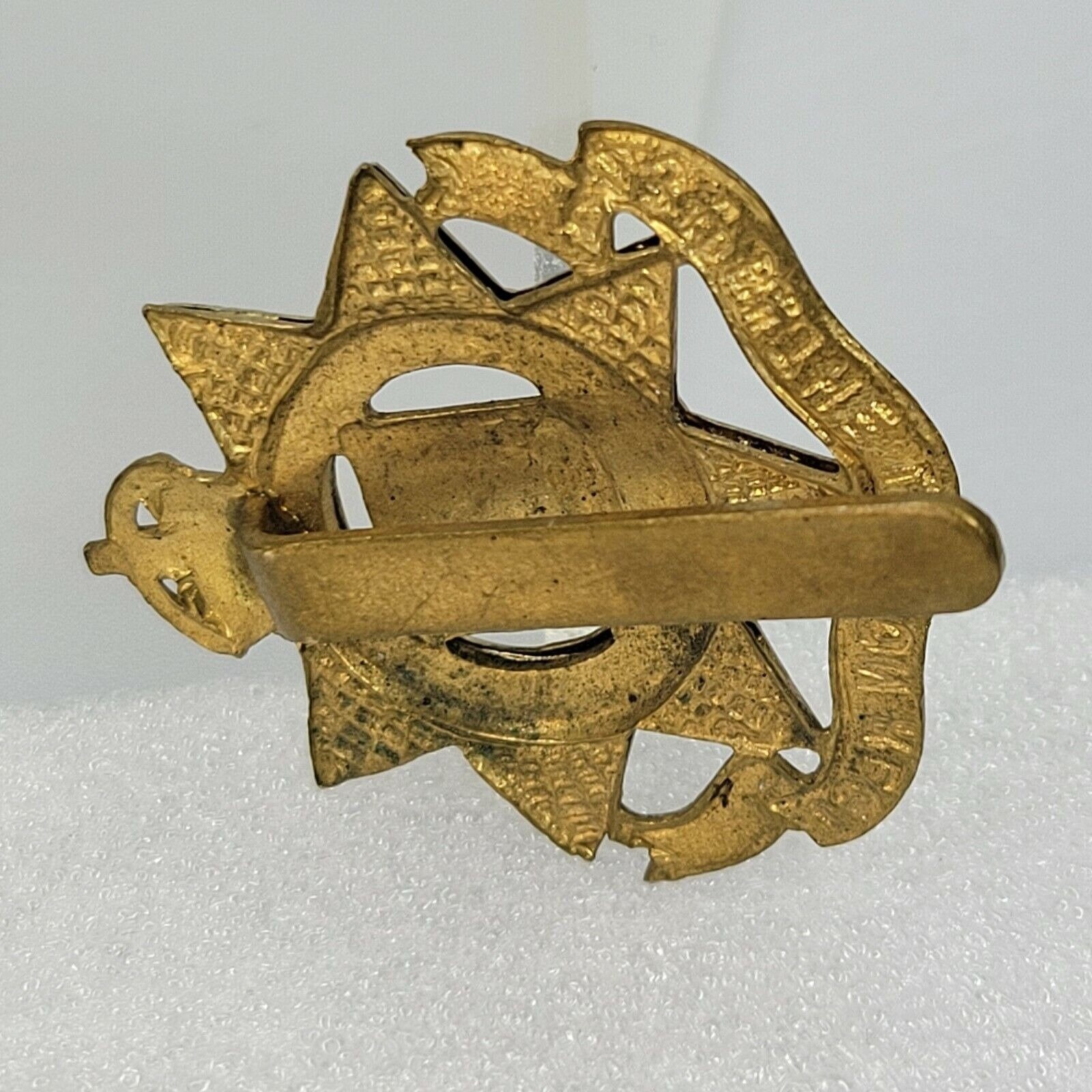 希少 イギリス陸軍ロンドン連隊第10大隊 帽章 (第一次世界大戦1908~12) 第一次世界大戦第23大隊ロンドン連隊帽章キングスクラウン真鍮シルバー