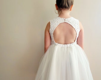 White lace flower girl dress, tulle little girl white dress, formal birthday party girls dress, baby girl wedding dress, junior bridesmaid