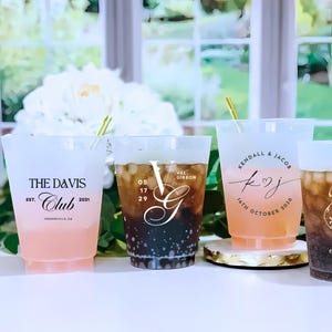 200 pezzi di bicchierini per bomboniere personalizzati, satinati e infrangibili, SPEDIZIONE GRATUITA, bomboniere personalizzate per nozze, matrimonio moderno e minimalista, bicchierino da shot