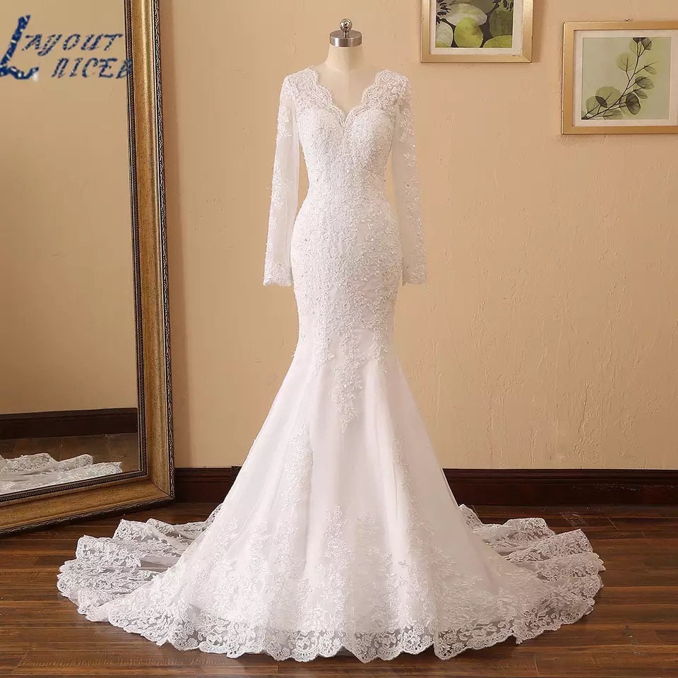 Long Lace Dress -  Canada