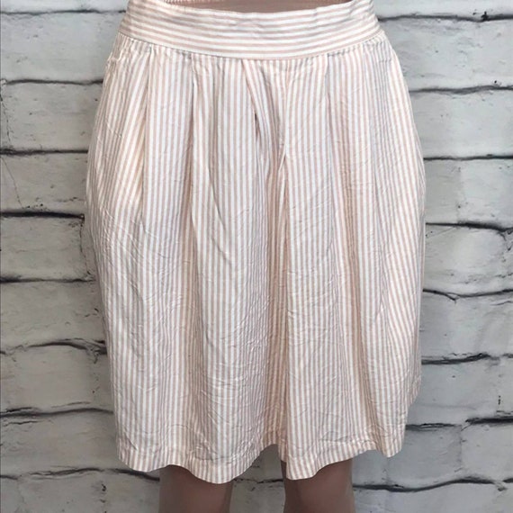 Vintage 80s 90s Pink Stripe High Waisted Shorts