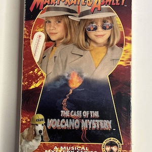 The Adventures of Mary Kate & Ashley The Case of the Volcano Mystery VHS VCR