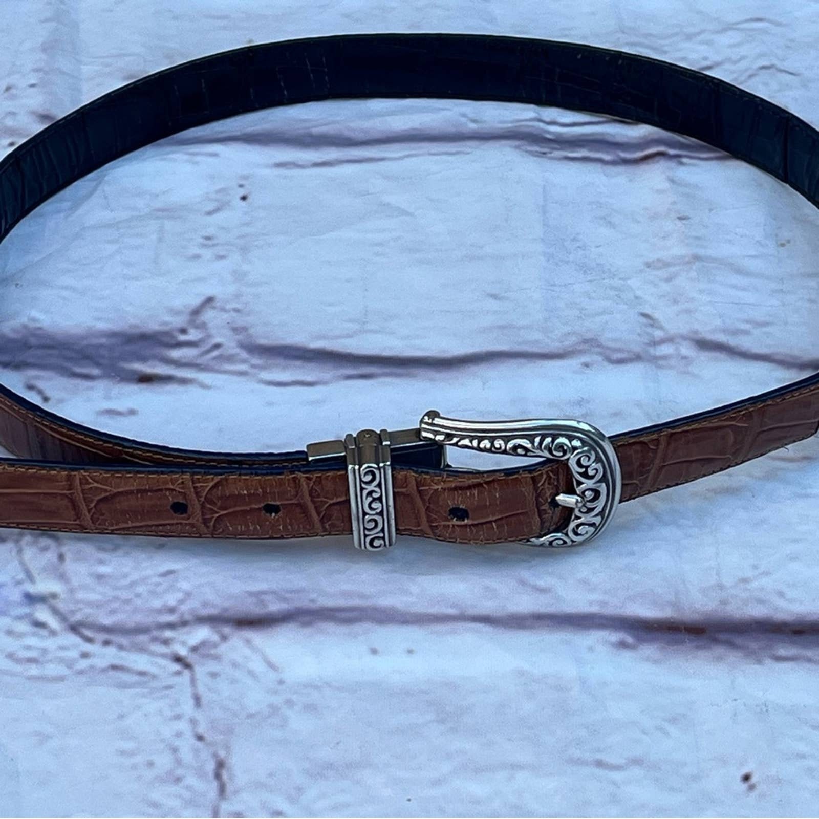 Vintage 90s Black & Brown Reversible Leather Belt Size Large Vintage 90s Western Leather Belt, Brown & Black Reversible  main image 3