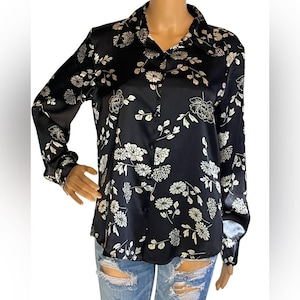 Vintage Y2K Black and Beige Satin Long Sleeve Floral Blouse, y2k pretty satin button down, Vintage Y2K Blouse