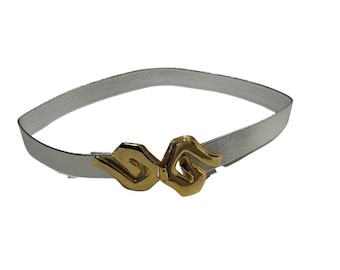 Vintage 90s Women's Silver Metallic Fashion Belt with Abstract Gold Belt Buckle