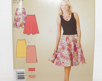 UNCUT It's So Easy Simplicity Pattern for Flared and Straight Skirts and Matching Envelope Purse, Small Handbag, Sizes 8 10 12 14 16 18