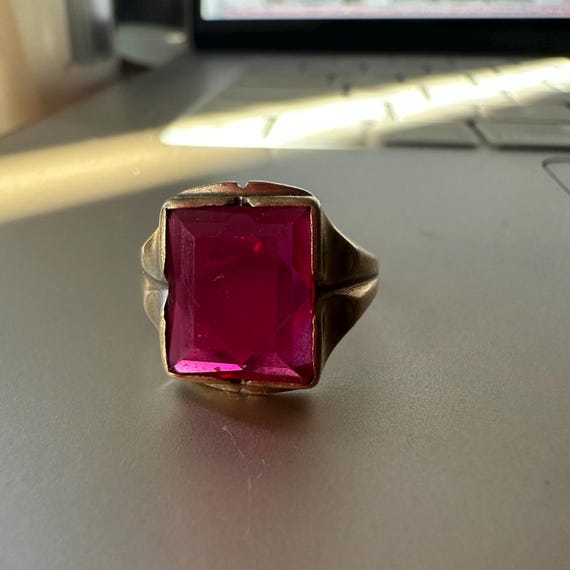 10k Antique Solid Gold Ring Ruby Stone vintage es… - image 3