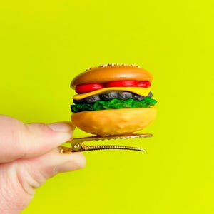 Pinces à cheveux pour hamburgers Accessoires cadeaux pour bâillons Pince à cheveux harajuku Accessoires kitsch pour cheveux Kitsch Accessoires pour cheveux Pince à cheveux étranges Pince à cheveux alimentaire