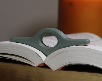 Thumb Page Holder for Book Holder For Reading - Book Holder Thumb Gift for Book Lover - Page Holder Book Reading Accessories - Bookworm Gift