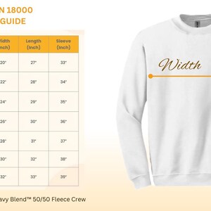 Op de afbeelding: Wit Gildan sweatshirt met maattabel. De maattabel toont afmetingen in inches voor breedte, lengte en mouw voor maten Small tot 4X-Large. Het sweatshirt heeft de woorden "Breedte" en "Lengte" in script.