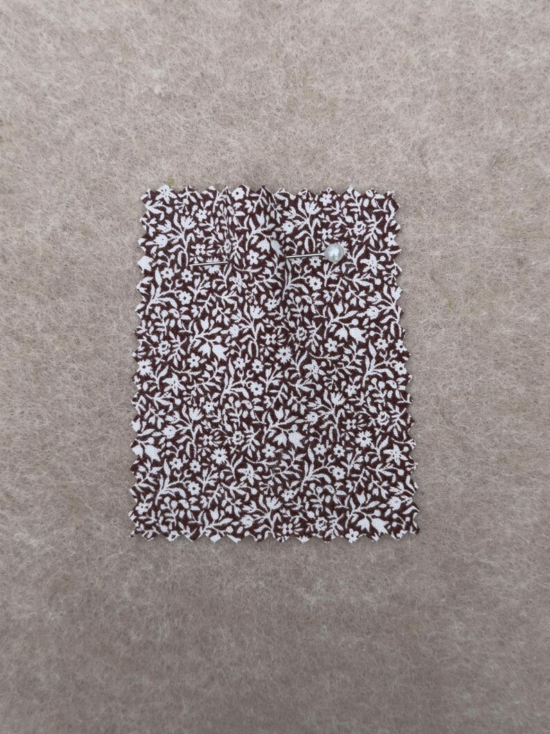 Handmade Quilted Makeup Bag | Sustainable Floral/Gingham Cotton Cosmetics Pouch | Made To Order image 8