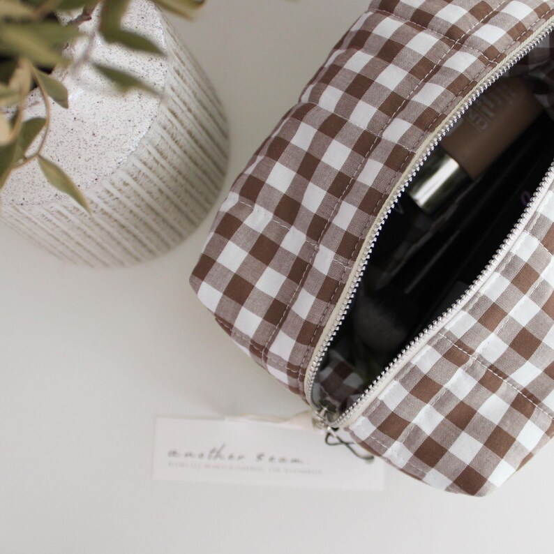 Handmade Quilted Makeup Bag | Sustainable Floral/Gingham Cotton Cosmetics Pouch | Made To Order image 3