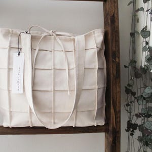 Organic Cotton Canvas Tote Bag | Handmade Minimalist Shoulder Bag