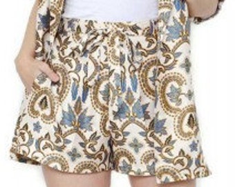 Indonesian Batik Shorts: Vintage Modern Floral Ribbon