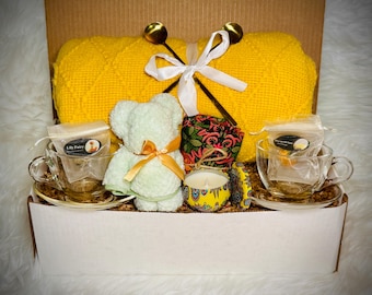 Tea Time Gift Set: Cozy Blanket, Glass Teacup, Candle & More