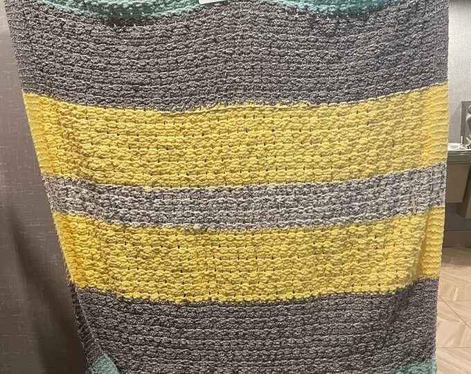 Basket knit couch throw teal/yellow