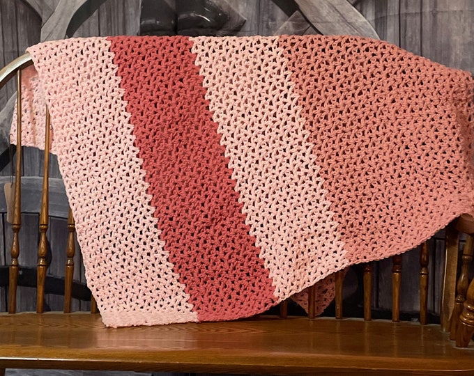 Pink Crochet Baby Blanket
