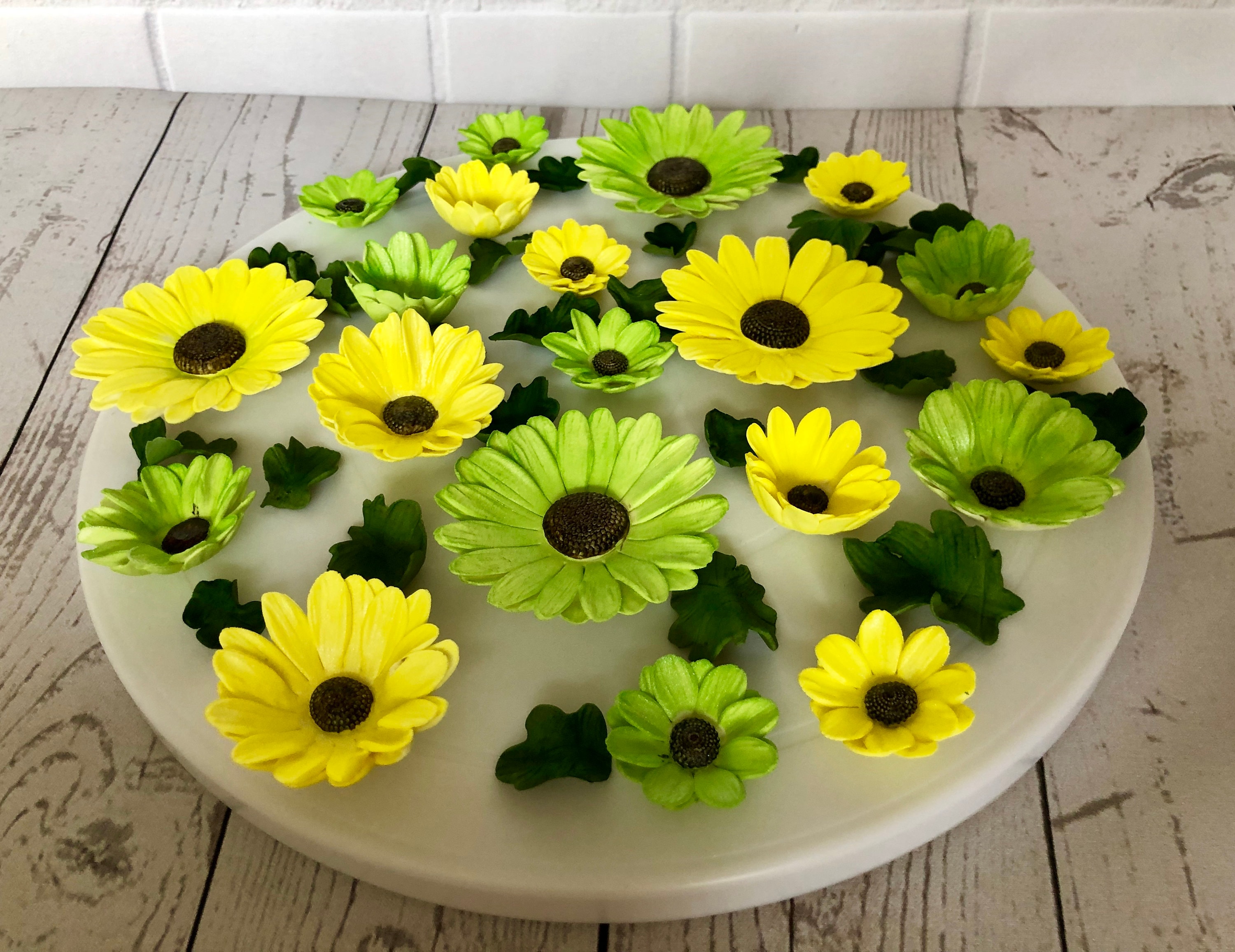 Edible Yellow Daisies and Leaves. Edible Yellow Gerbera. Etsy