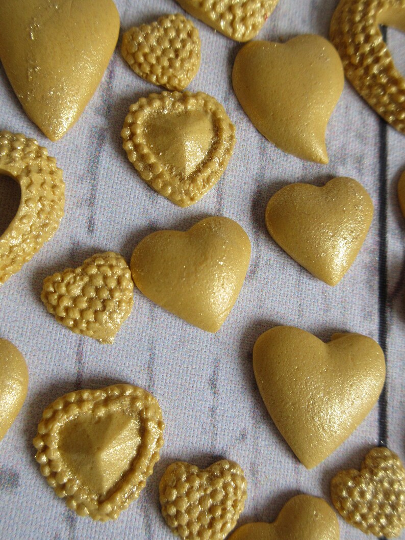 Edible gold hearts cake decorations. Fondant gold hearts. Etsy