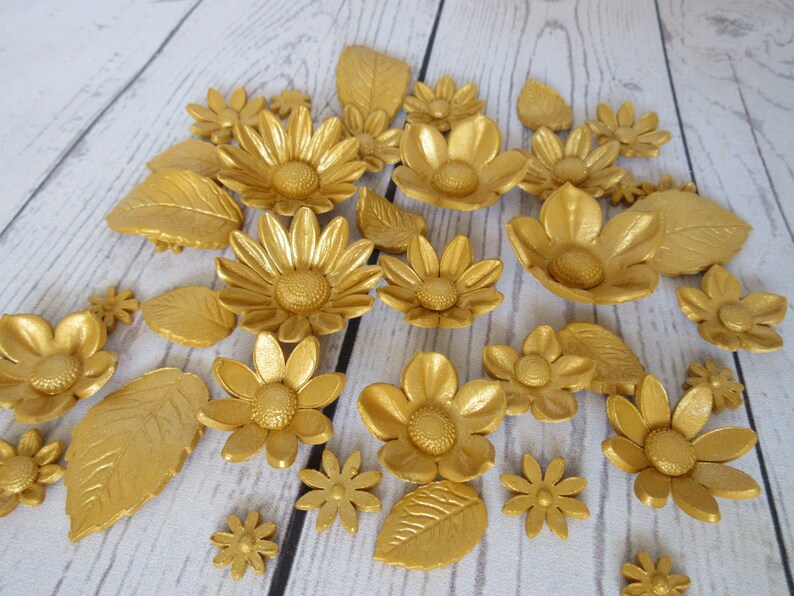 Edible Gold Wedding Bouquet. Edible Gold Flowers Leaves. Gold Etsy UK