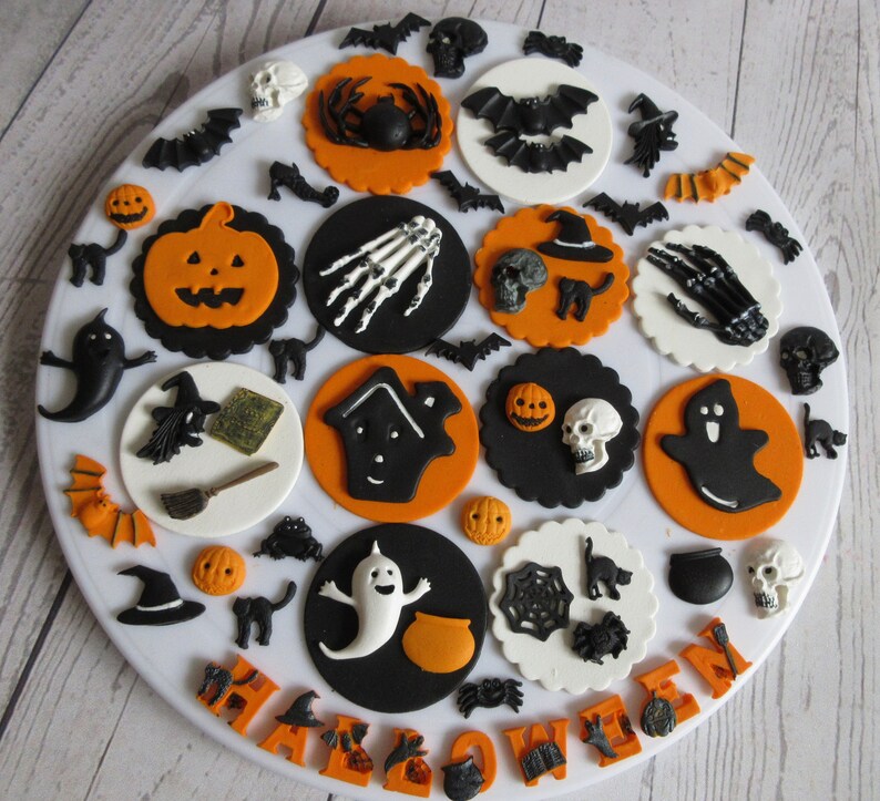 Edible Halloween cake decorations. Edible Halloween sweets. Etsy