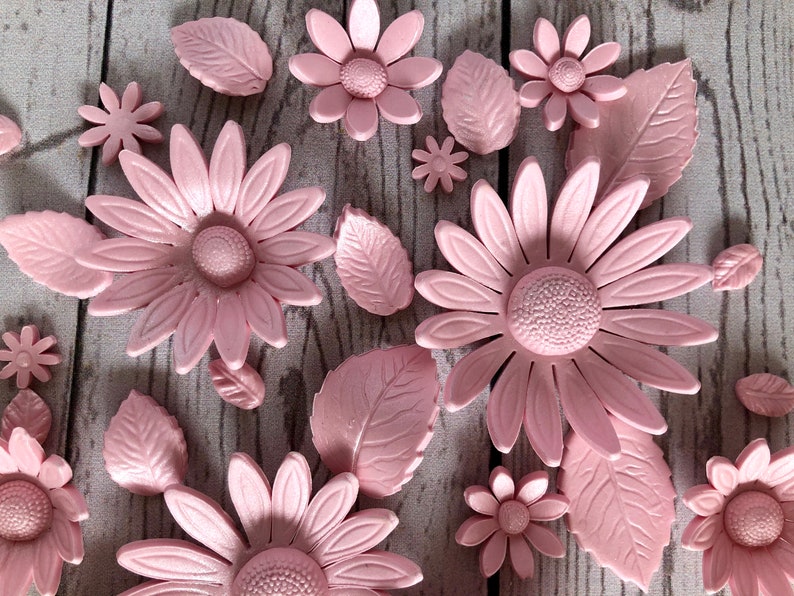 Edible Pink Roses Daisies Leaves. Edible Pink Wedding Flowers. Etsy