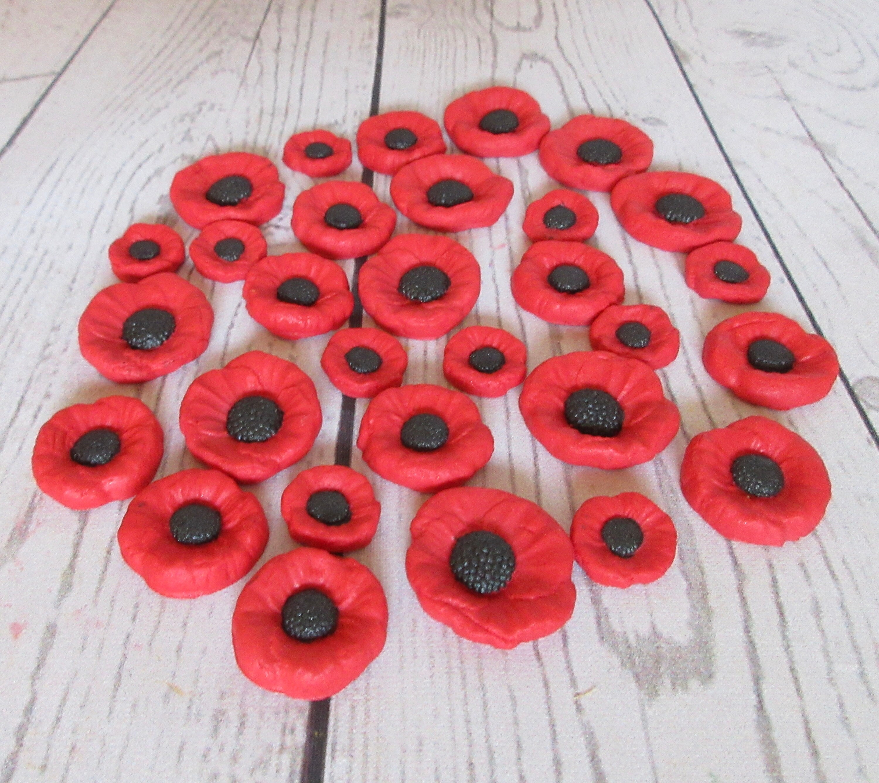 Edible poppies. Sugar paste poppies. Fondant poppies. Edible Etsy