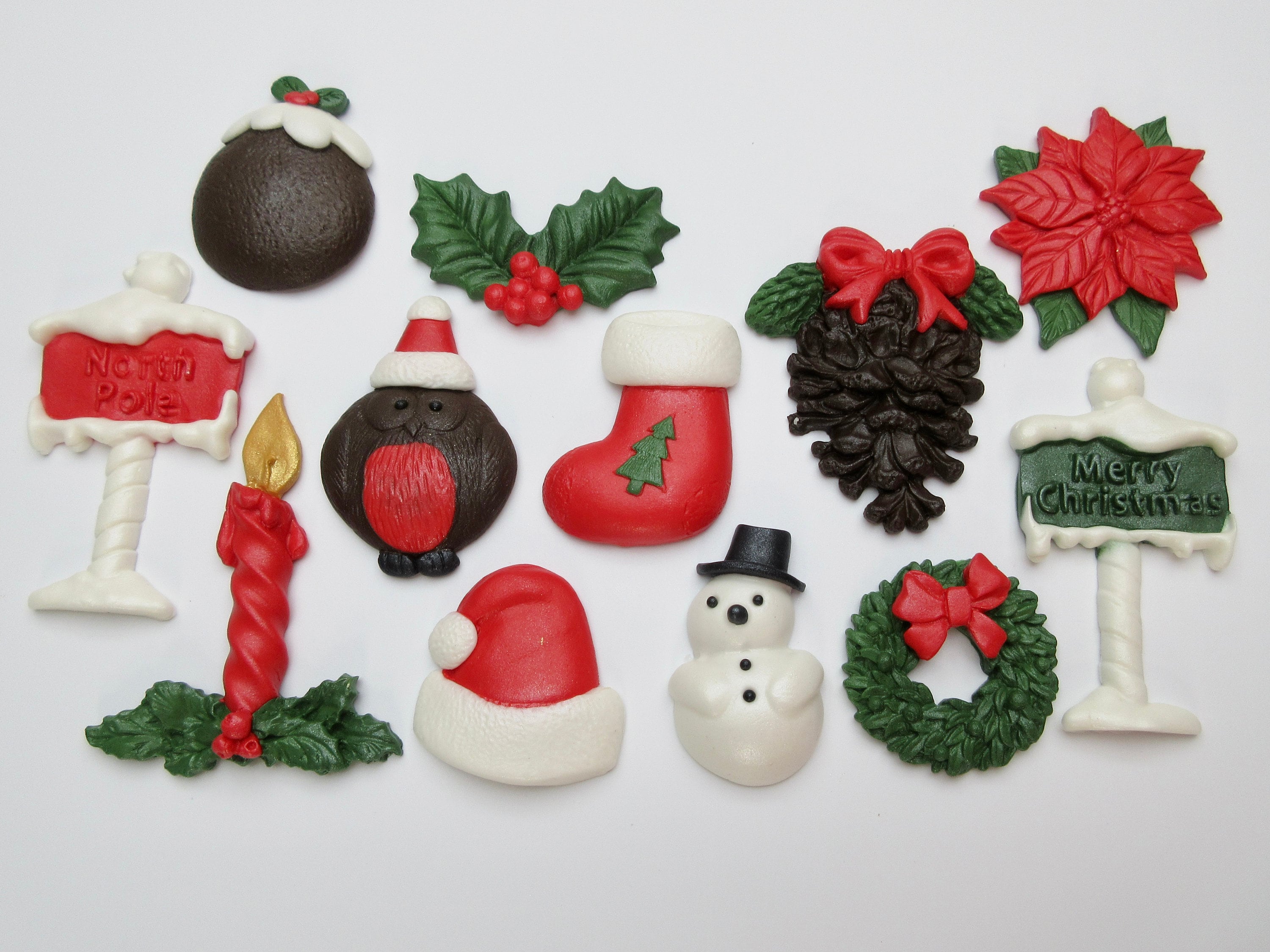 Décorations De Gâteaux De Noël. Gâteau de Noël fondant. Petits