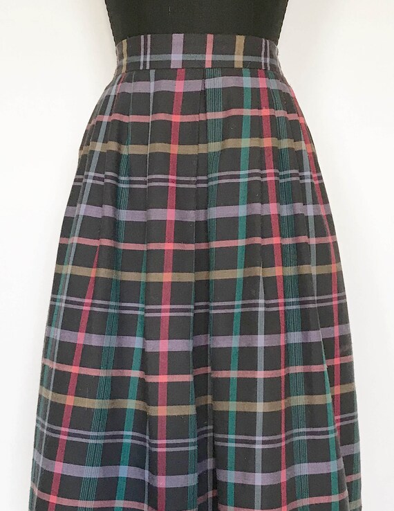 Vintage Plaid Pleated Skirt - image 3