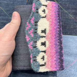 Rosa Lila Schafwolle Geldbeutel, einzigartiges Portemonnaie, Geldbörse Brieftasche, Quirky Geldbörse, Clutch Geldbörse, gestrickte Geldbörse, Clutch Wallet für Frauen