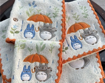 Orangefarbene Anime Charaktere Handtücher, gestickte Badezimmerhandtücher, Regenbogenhandtücher für Ihre tägliche Routine