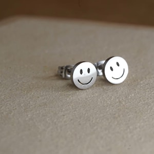 Smiley stud earrings - stainless steel - silver - women's earrings - earrings - stud earrings