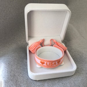 Pulsera de texto bordado personalizado con borla, pulsera de algodón ajustable, pulseras de amistad tejidas y trenzadas, regalo para ella imagen 8