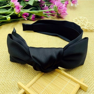 Black Satin Bow headband,Black silky satin bow knotted headband,Headbands for women,Wide headband,aliceband,Black headband,side bow headband