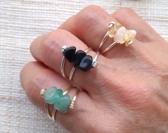 Adjustable gemstone ring, 3 stone mothers ring, Customizable ring, Birthstone ring, Healing crystal ring, Raw crystal ring, Mothers day ring