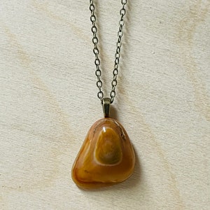 Agate Pendant Necklace
