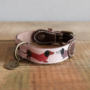 Dachshund dog leather collar. Leather dog collar. Embroidery dog collar. Sausage dog collar. Happy leather collar. Dog collar for dachshund
