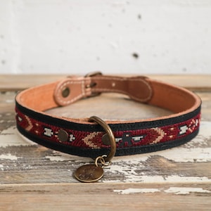 Navajo Style Thunderbird Collar. Embroidered leather collar. Burgundy black collar. Southwestern collar. Aztec dog Collar. Arrow dog collar
