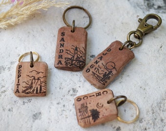 Graverad hundbricka. Hundbricka i trä. Hundbricka i trä. Graverad id-bricka. Träbricka-id. Tyst hundbricka. Bricka-identifiering. Snidad hundbricka