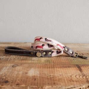 Dachshund lead.Leash for dogs with sausage dog.Designer Leash.Embroidery dog leash.Leash for dachshund.Leather dog leash.Dachshund leash