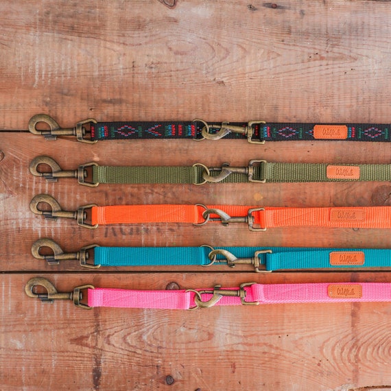 Adjustable leash. Nylon leash.Dog walking belt. Hand free leash. Hiking leash. Multifunction lead. Brass hardware leash. Leash for dogs