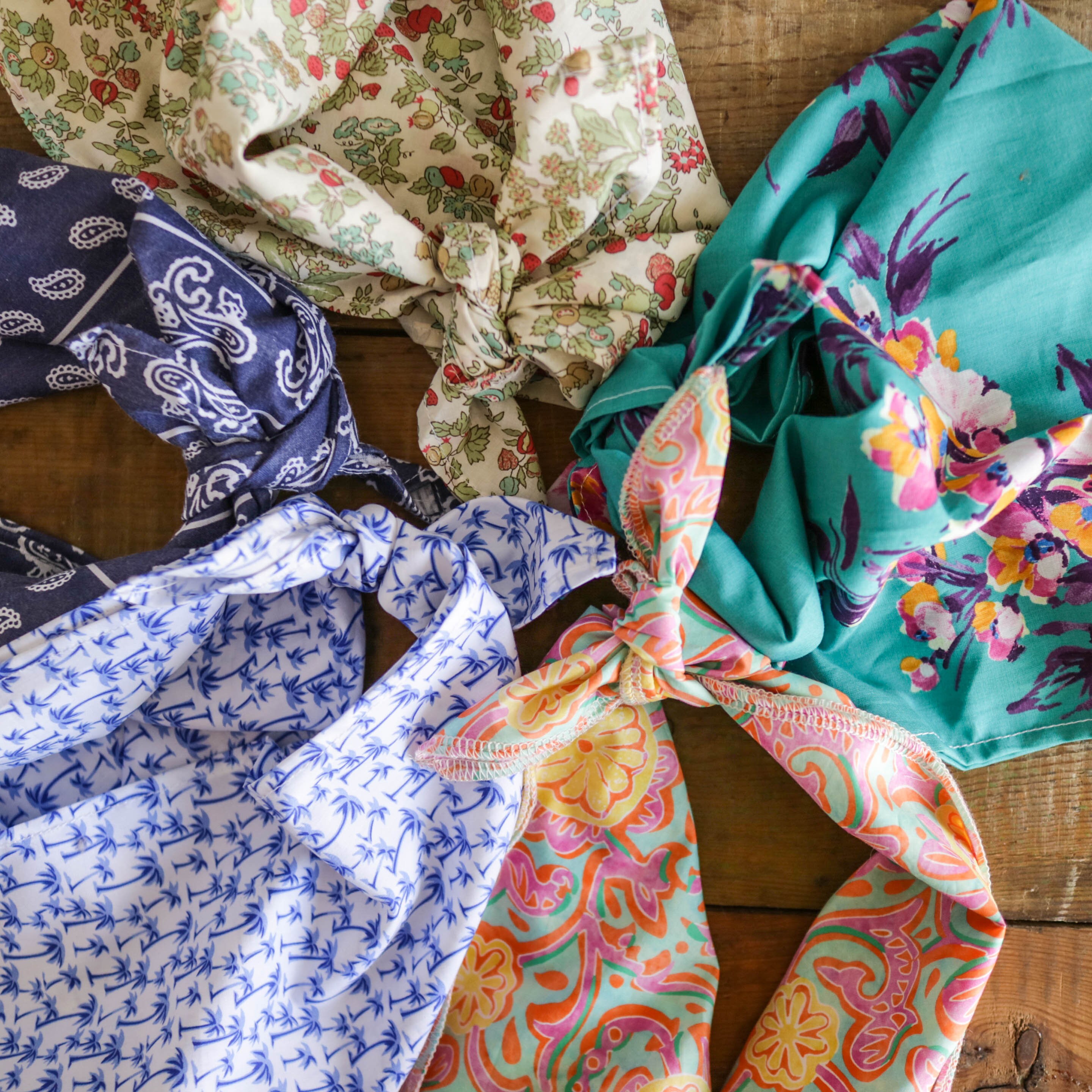 Personalized Bandana. Custom dog bandana. Dog bandana name. Etsy