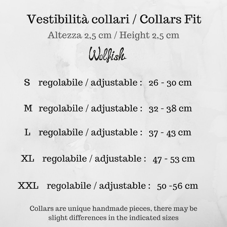 May include: A chart showing the adjustable size range for collars in centimeters. The chart is titled "Vestibilit&agrave; collari / Collars Fit" and includes the text "Altezza 2,5 cm / Height 2,5 cm" and "Wolfish".