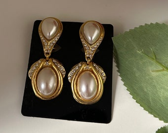 NOS Vintage Faux Pearl & Crystal Dangle Statement Pendientes, Clip-ons nupciales de los años 80, Regalo para ella