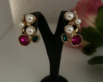 Vintage 80s Faux Pearl Clip On Earrings: Jewel Flower Statement